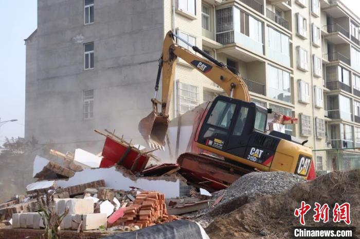 湖北房县古迹遗址违建拆除 检察建议推动文物保护与法律监督的良性互动